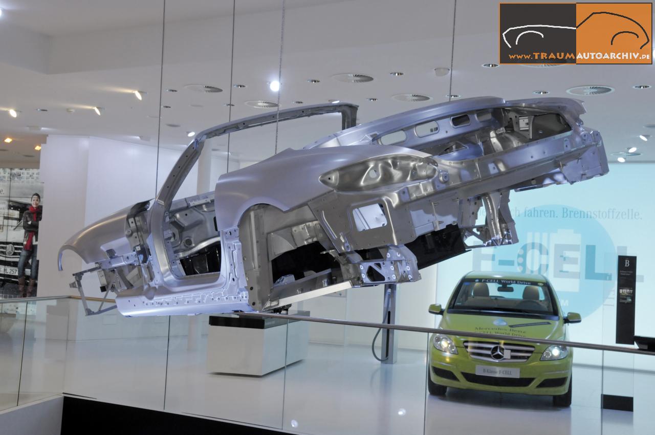 Mercedes-Benz SLS AMG E-Cell Chassis '2011.jpg 102.6K