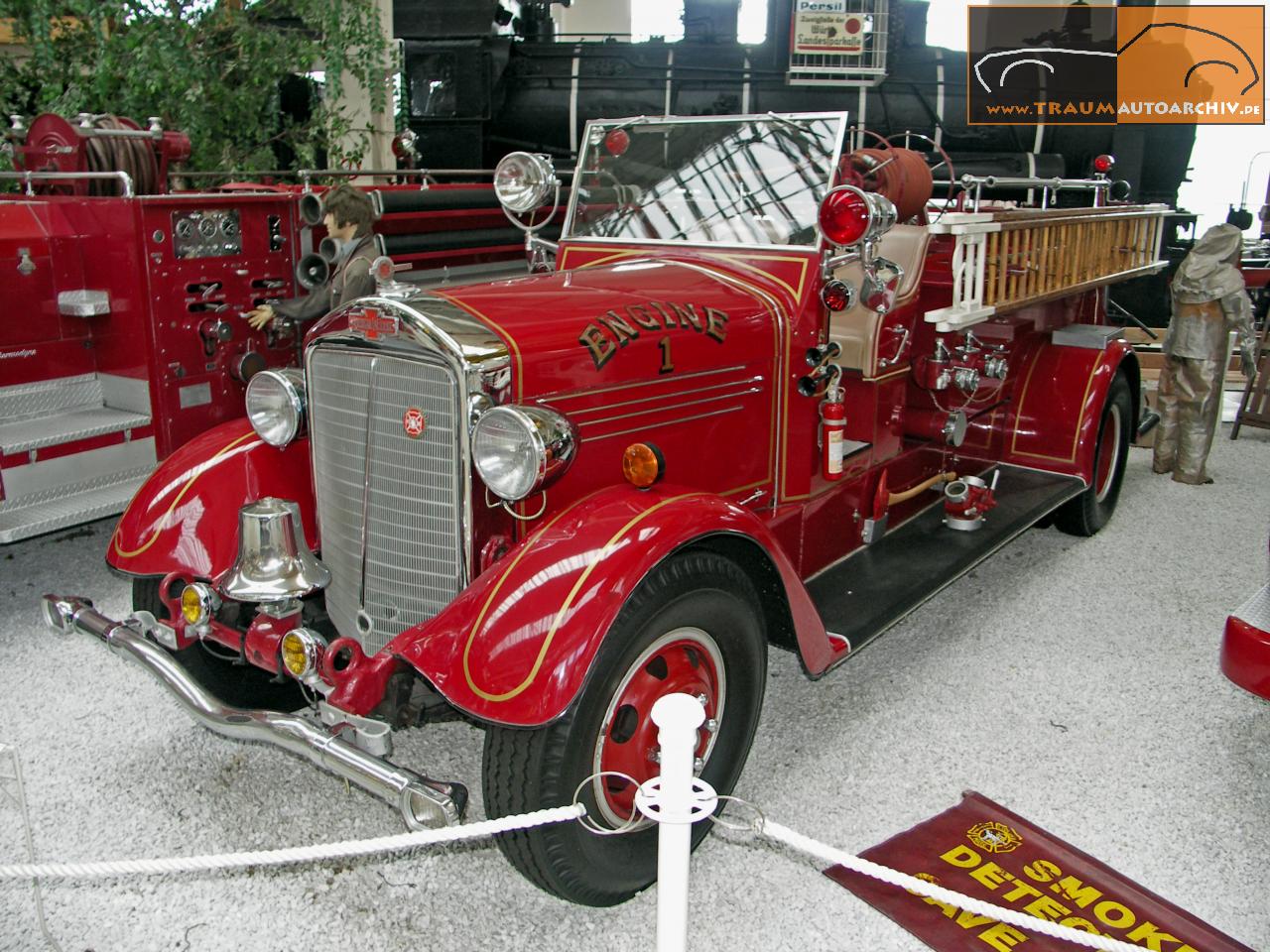 American La France Feuerwehrwagen '1937 (1).jpg 232.0K