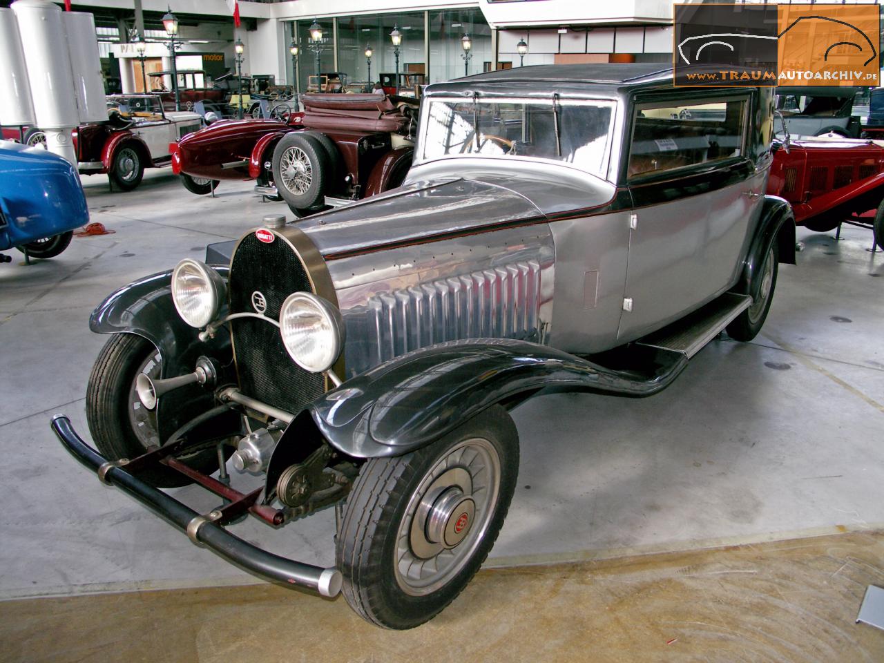 Bugatti Typ 49 Coach.jpg 190.0K