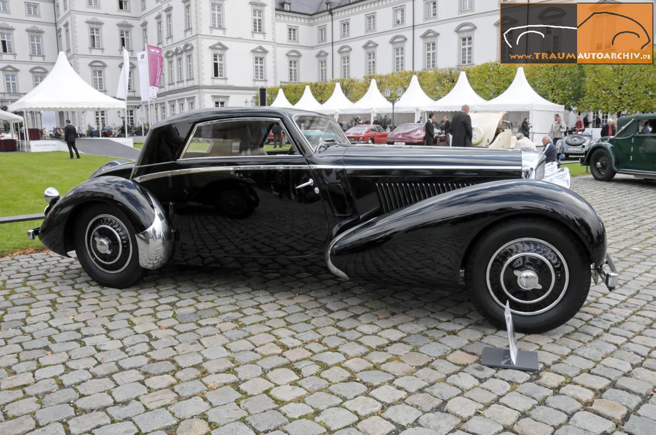 Bentley 4.25-Litre Fixed Head Coupe Vesters and Neirinck '1937 Best of Show by Jury.jpg 197.9K