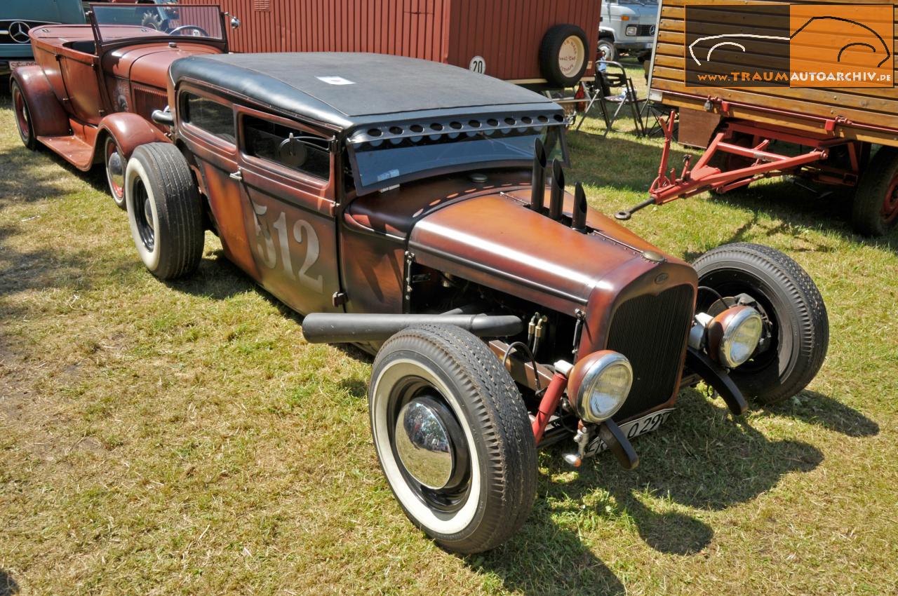 Ford Hot Rod 512.jpg 250.3K