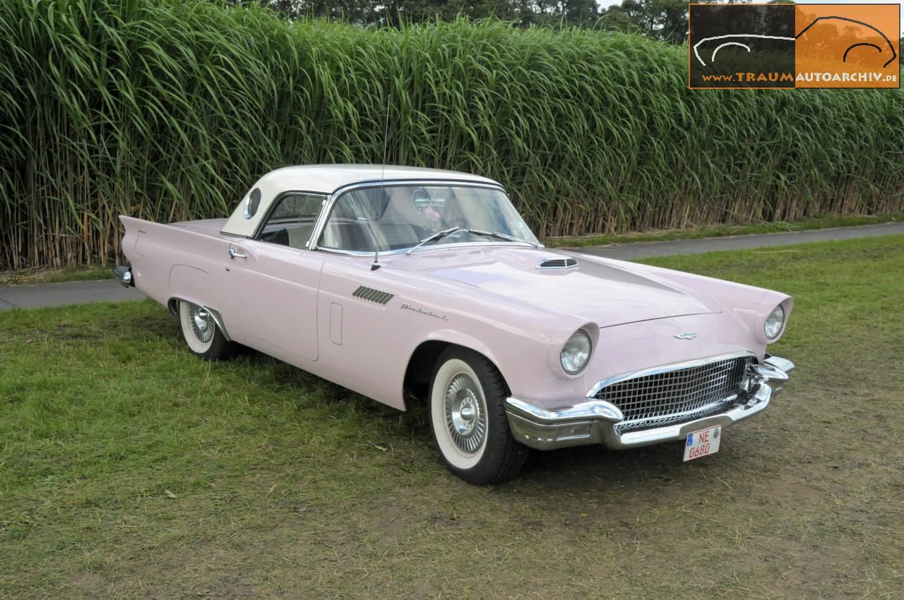 Ford Thunderbird.jpg 210.6K