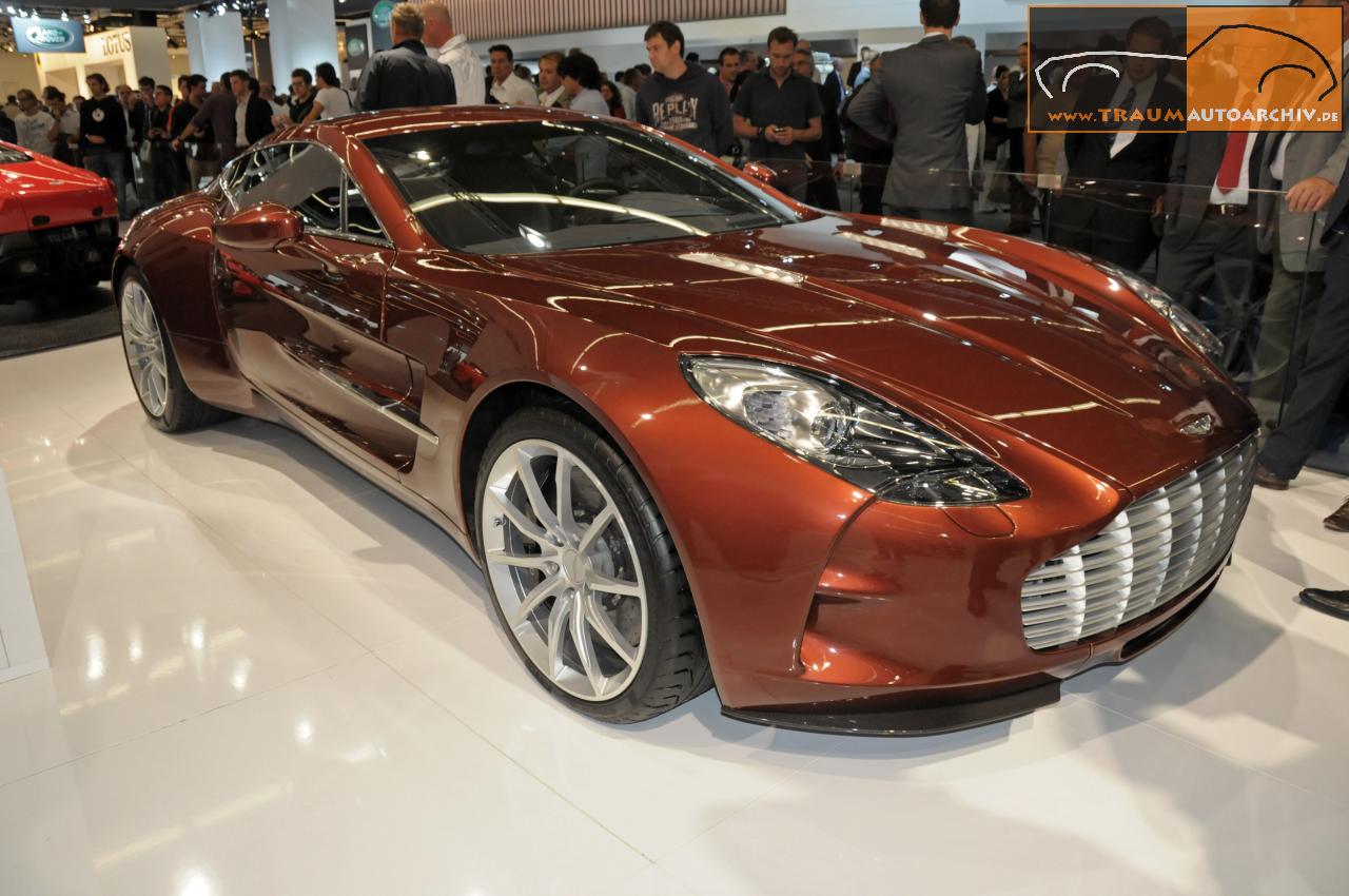 Aston Martin One-77 '2011 (1).jpg 135.4K