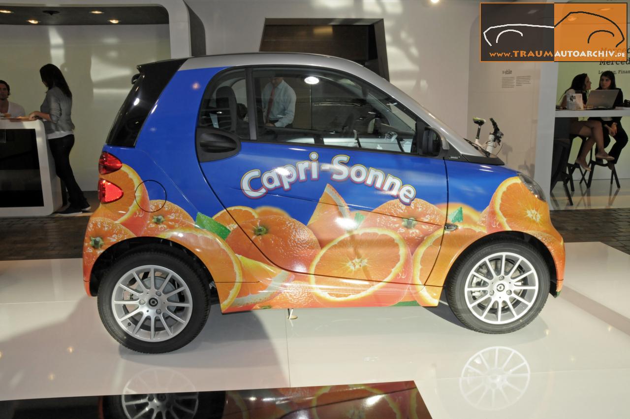 Smart fortwo Capri Sonne '2011.jpg 121.4K