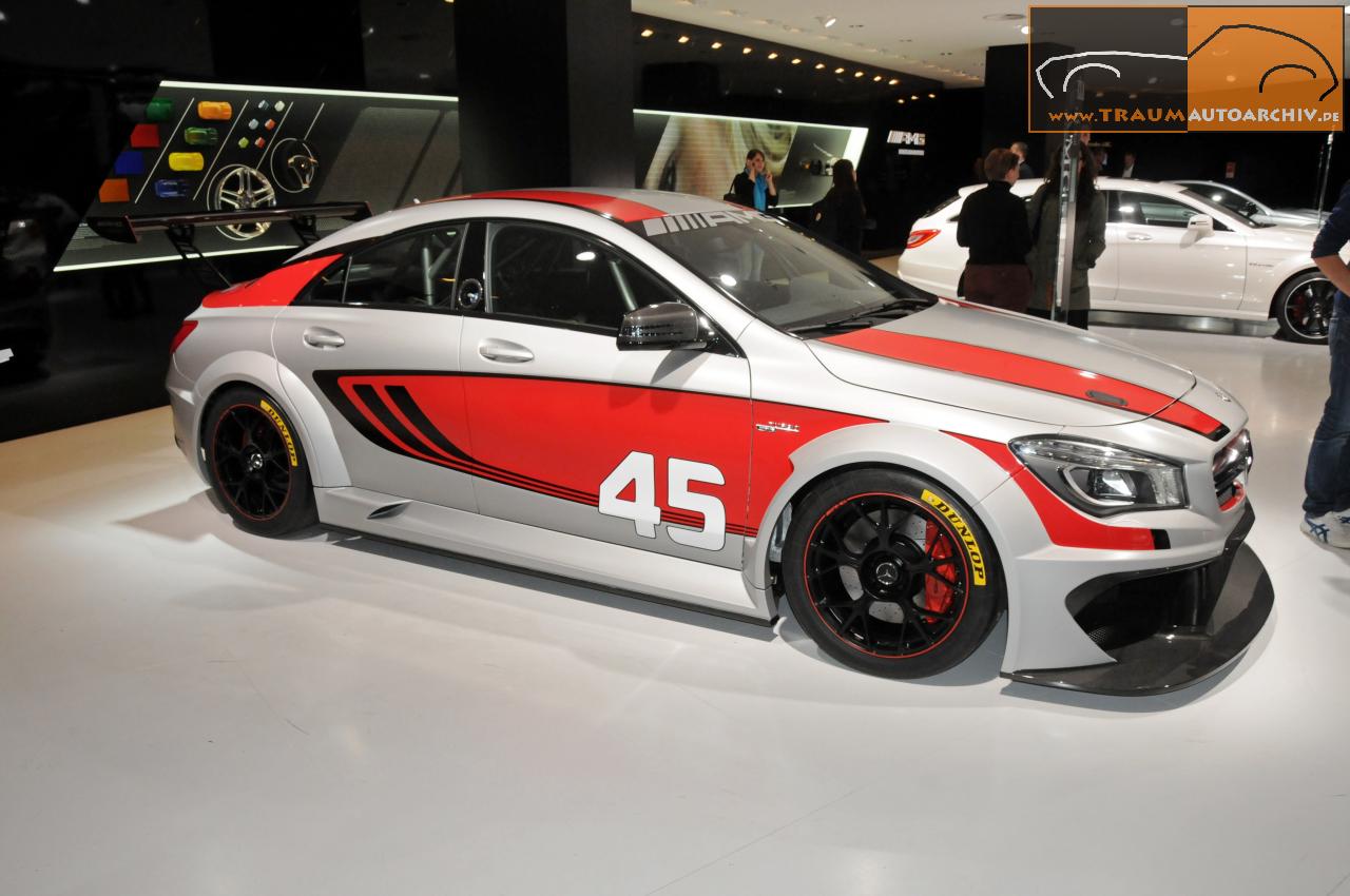 Mercedes-Benz CLA 45 AMG Racing Series '2013.jpg 111.1K