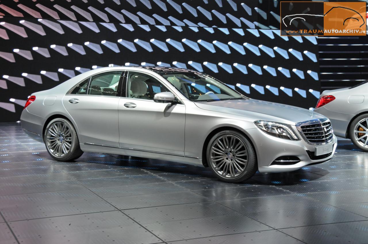 Mercedes-Benz S 300 Bluetec Hybrid '2013.jpg 149.5K