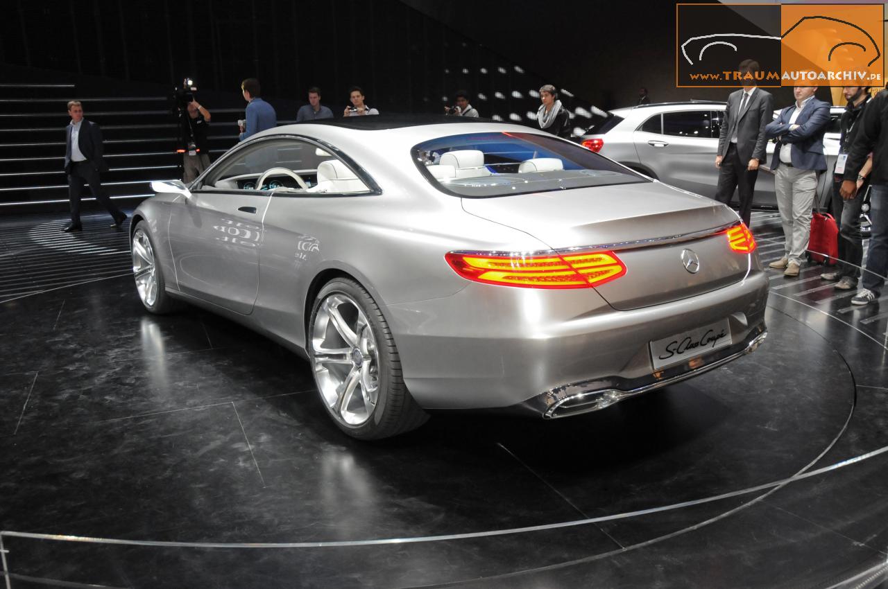 Mercedes-Benz S-Class Coupe '2013 (2).jpg 125.9K