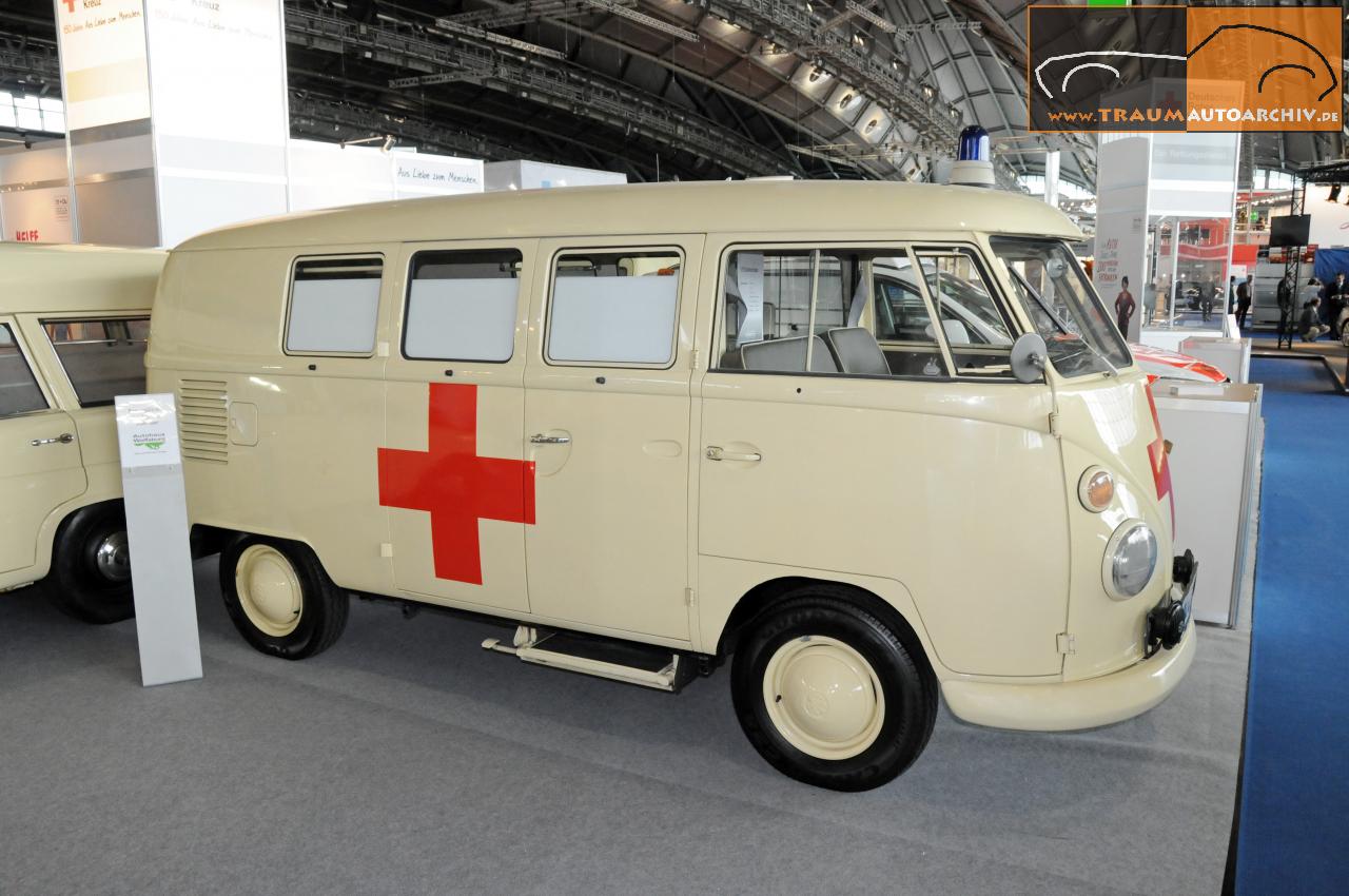 VW Bus T2 Deutsches Rotes Kreuz.jpg 134.0K