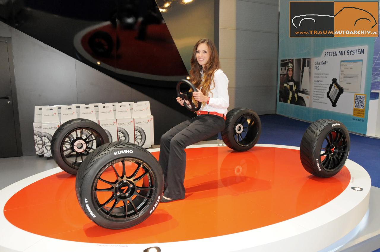 _IAA 2013 - Kumho-Chassis (1).jpg 112.3K