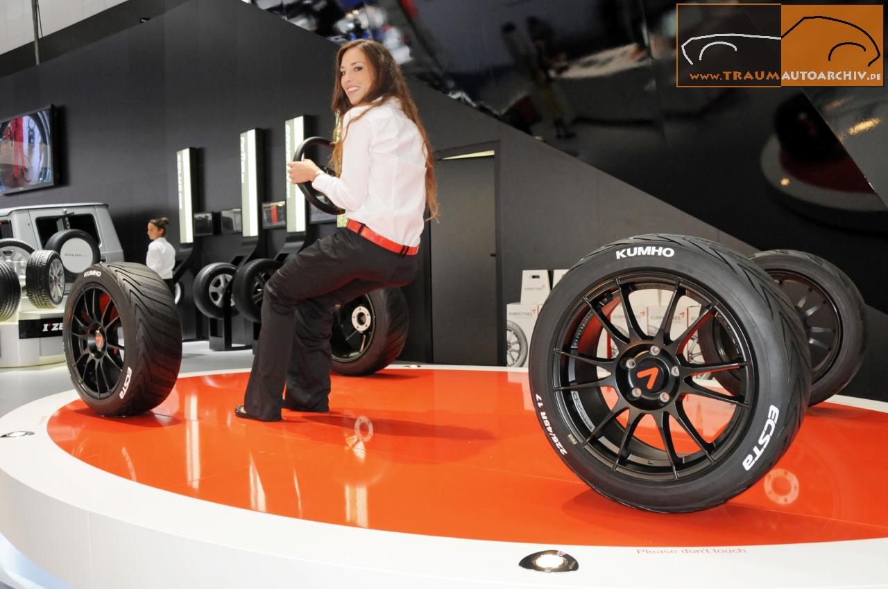 _IAA 2013 - Kumho-Chassis (2).jpg 116.6K