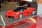 Hier klicken, um das Foto des _FLOP IAA 2013 - Ferrari La Ferrari Modell.jpg 109.4K, zu vergrern