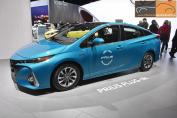 Hier klicken, um das Foto des Toyota Prius Plug-In '2017.jpg 127.6K, zu vergrößern
