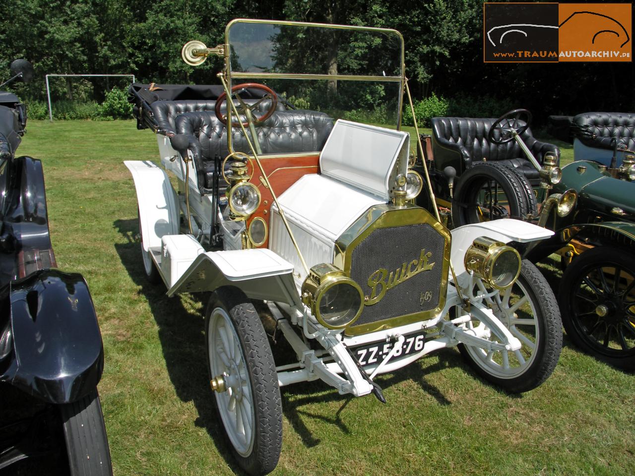 Buick Model C 22 HP Open Tourer '1905 (1).jpg 242.2K