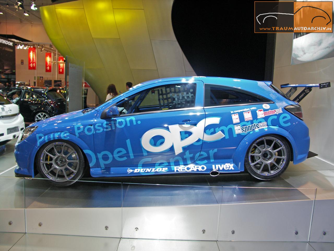 Opel Astra OPC 24h Special '2007.jpg 143.1K