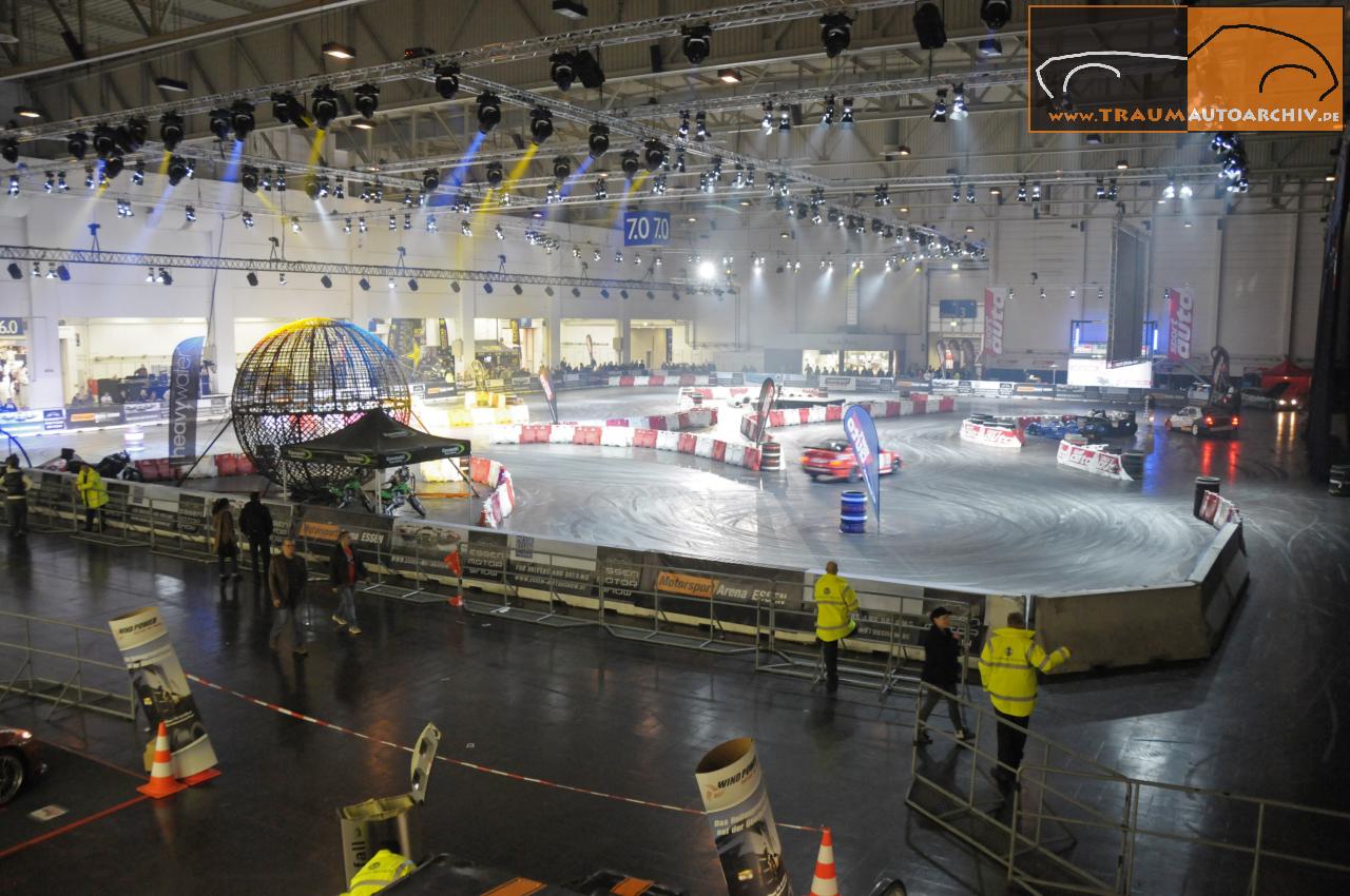 _MS - Halle 7.0 Motorsport Arena.jpg 165.3K