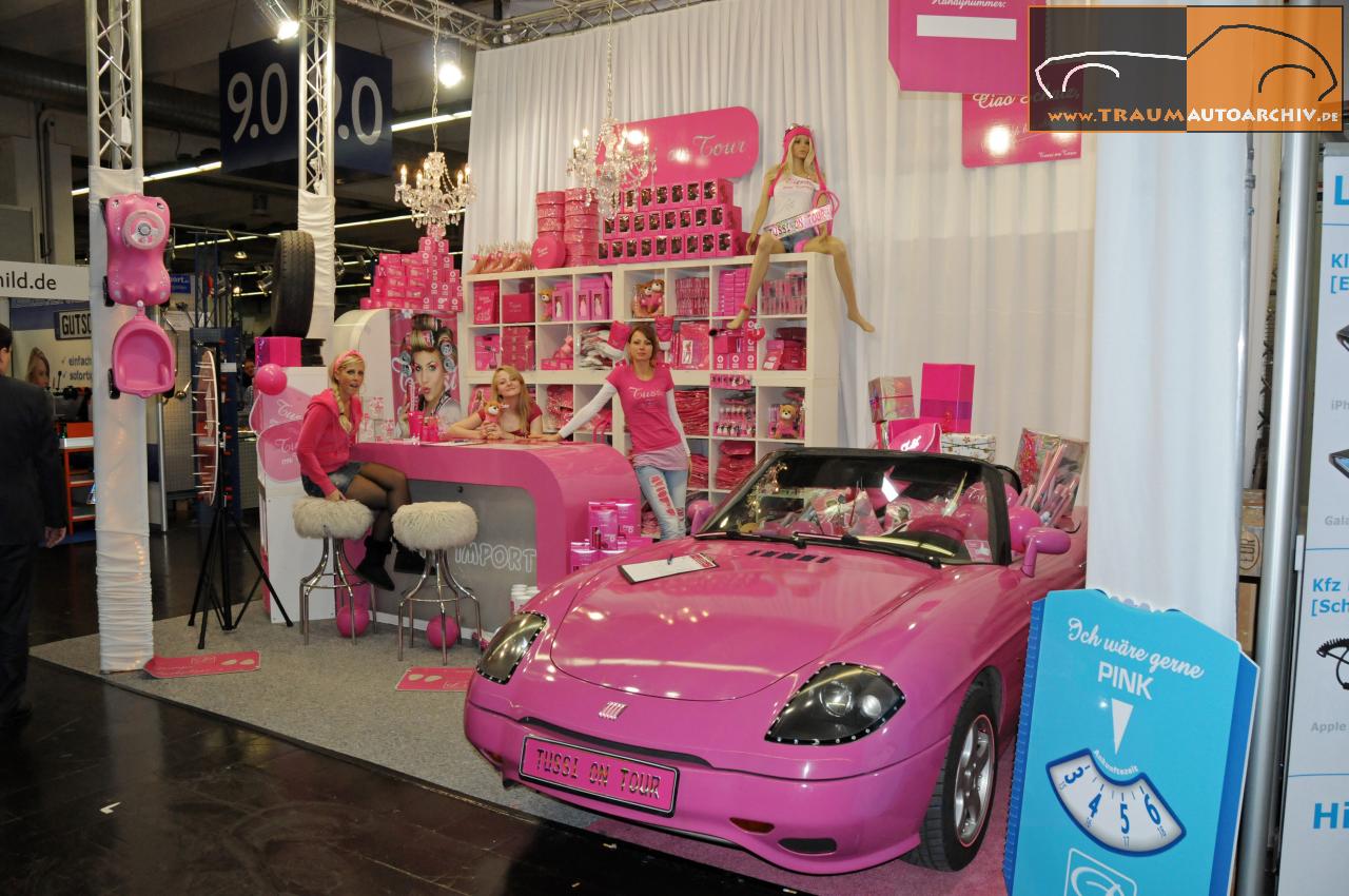 _Motor Show Essen 2012 - Tussi-Laden.jpg 160.1K