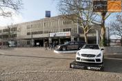 Hier klicken, um das Foto des _Motor Show Essen 2013 - Vor der Halle.jpg 265.8K, zu vergrern