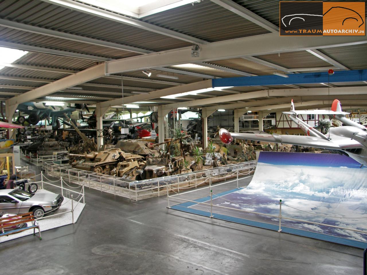 _Museum Sinsheim - Militrausstellung.jpg 188.6K