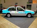 Hier klicken, um das Foto des Volvo 940 Polizei '1996 (1).jpg 138.6K, zu vergrern