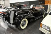 Hier klicken, um das Foto des Cadillac V16 Roadster '1934.jpg 173.3K, zu vergrößern